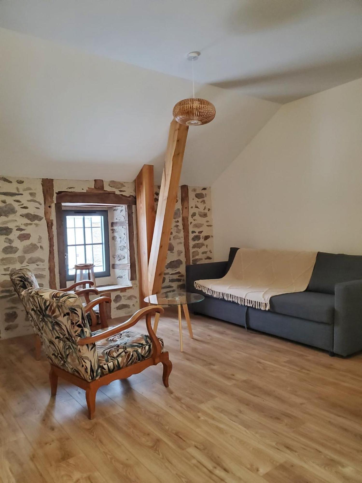 Relais Du Lac De La Truyere Anglards de Saint Flour Bagian luar foto