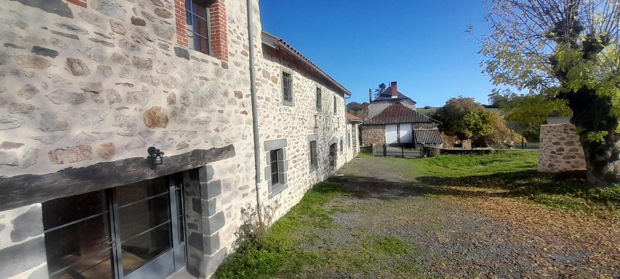 Relais Du Lac De La Truyere Anglards de Saint Flour Bagian luar foto